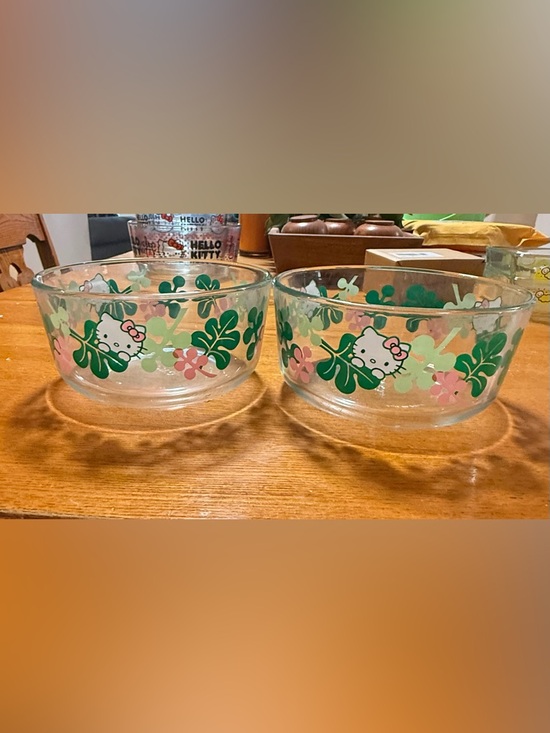 Hello Kitty Other - Hello Kitty Clear Glass Bowls with Green Leaves and Pink Flowers new 6”
